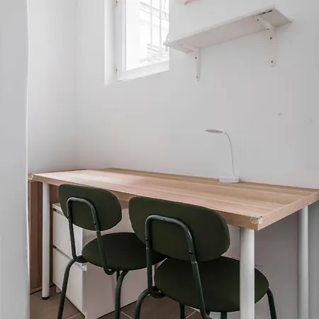 Merryland Chatelet 公寓