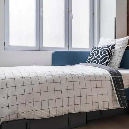 Merryland Chatelet 公寓 *