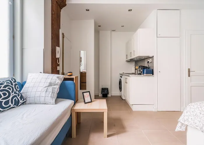 Merryland Chatelet Париж